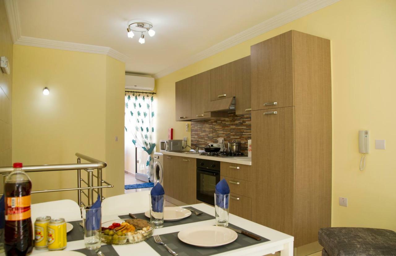 Sliema Duplex 1 Bedroom Apartment With 2 Bathrooms- Sleep 4 ภายนอก รูปภาพ